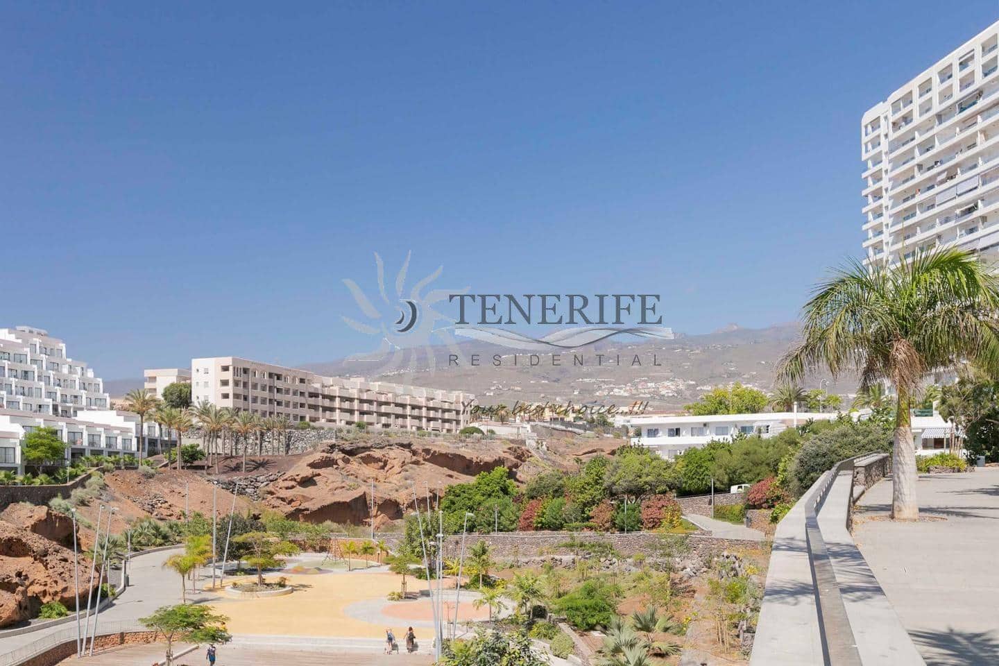 2 sypialnia Mieszkanie na sprzedaż w Playa Paraiso z garażem - 295 000 € (Ref: 9807220)