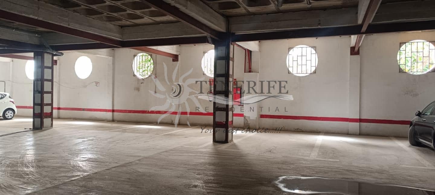 Garage in vendita in Costa Adeje - 21.000 € (Rif: 9807221)