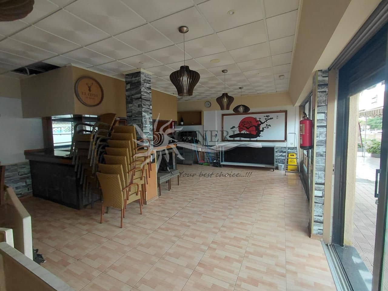 1 bedroom Business for sale in Los Cristianos - € 400,000 (Ref: 9807222)