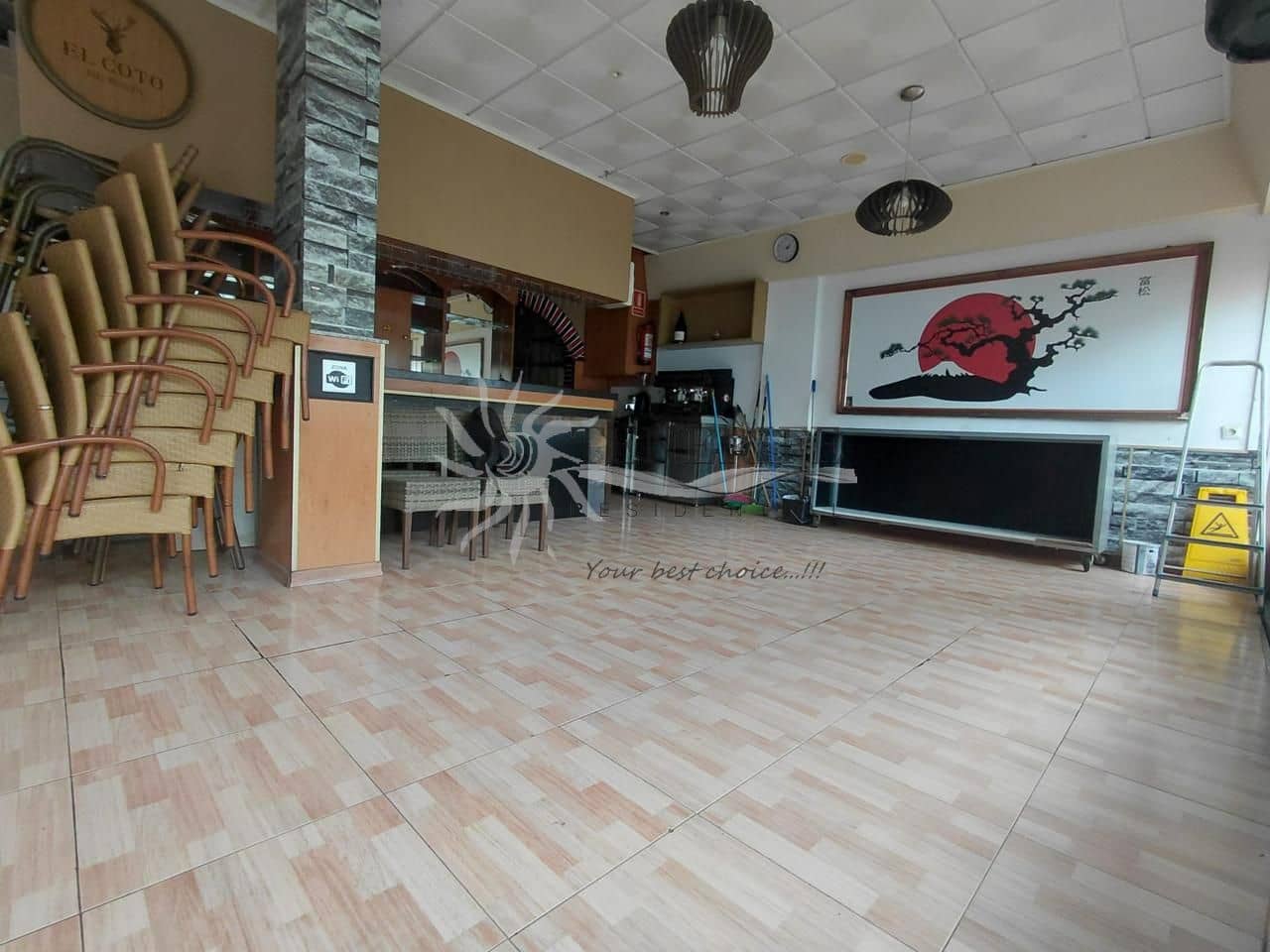 1 bedroom Business for sale in Los Cristianos - € 400,000 (Ref: 9807222)