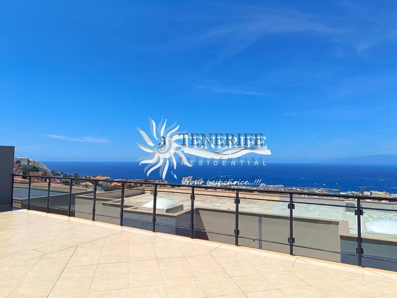 3 slaapkamer Villa te koop in Costa Adeje met zwembad garage - € 850.000 (Ref: 9807228)