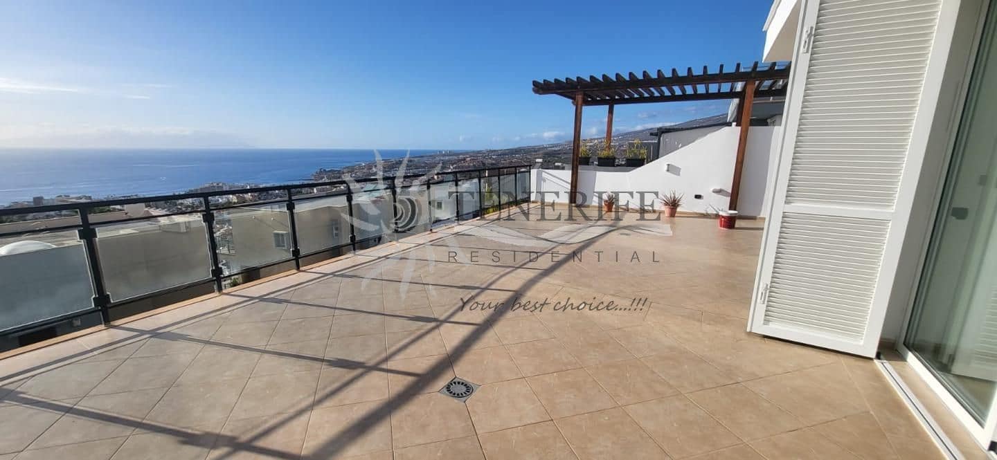 3 slaapkamer Villa te koop in Costa Adeje met zwembad garage - € 850.000 (Ref: 9807228)
