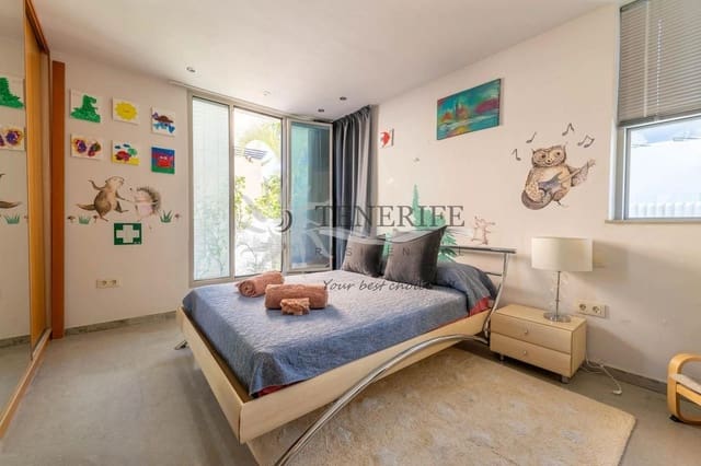 5 Zimmer Villa zu verkaufen in Playa de Fañabé Alto, Adeje mit Pool Garage - 2.800.000 € (Ref: 9807230)