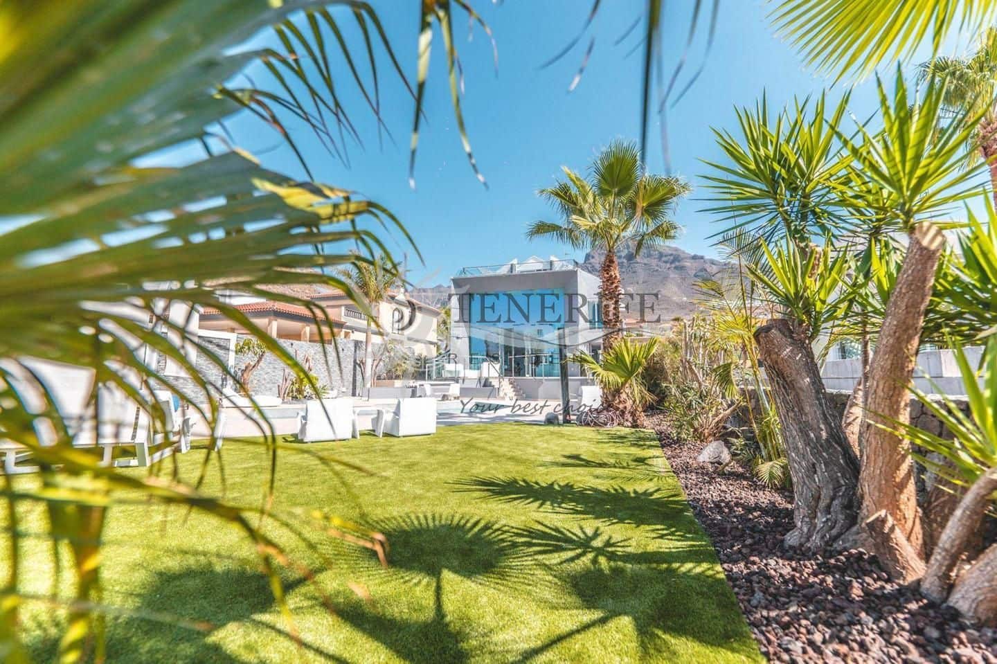 5 Zimmer Villa zu verkaufen in Costa Adeje mit Pool Garage - 2.800.000 € (Ref: 9807230)