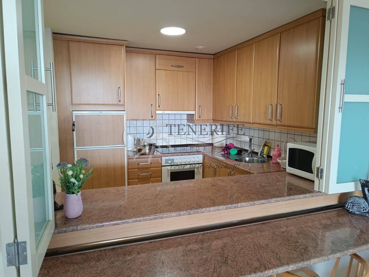 3 bedroom Flat for sale in Los Gigantes with garage - € 525,000 (Ref: 9807232)