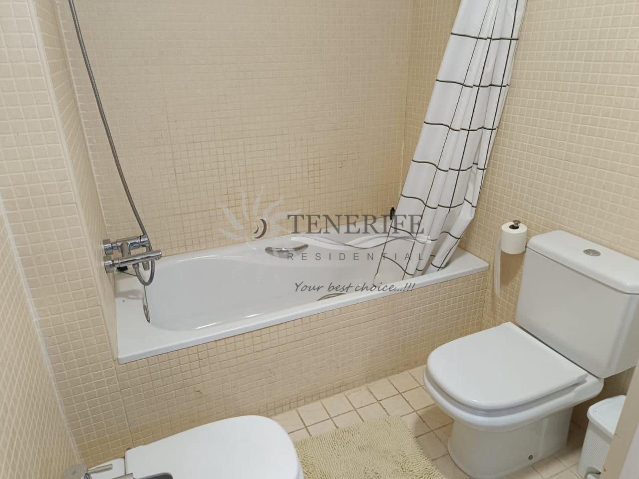 3 bedroom Flat for sale in Los Gigantes with garage - € 525,000 (Ref: 9807232)