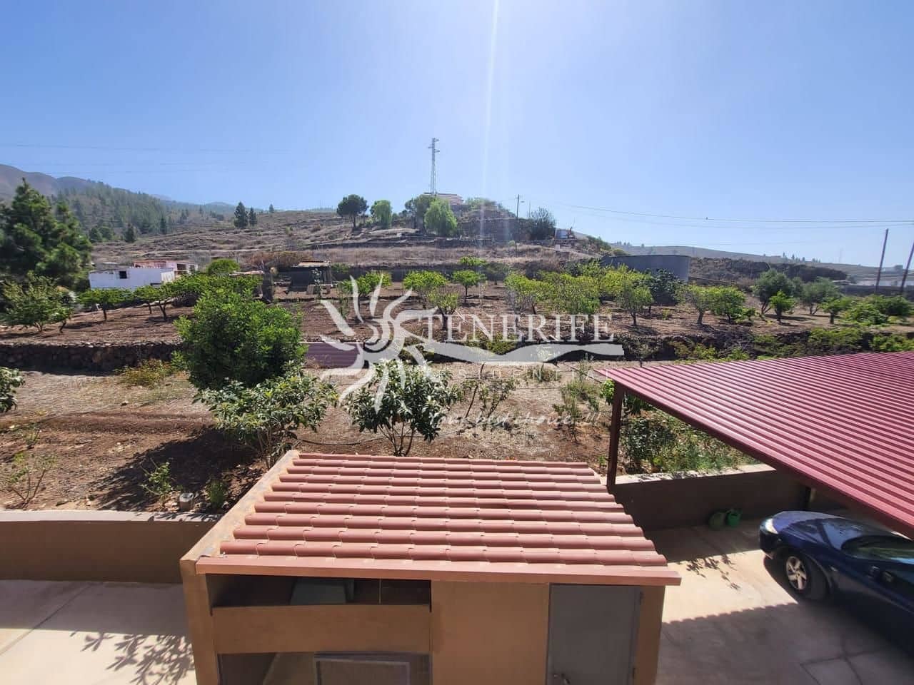 4 Zimmer Villa zu verkaufen in Adeje - 890.000 € (Ref: 9807235)