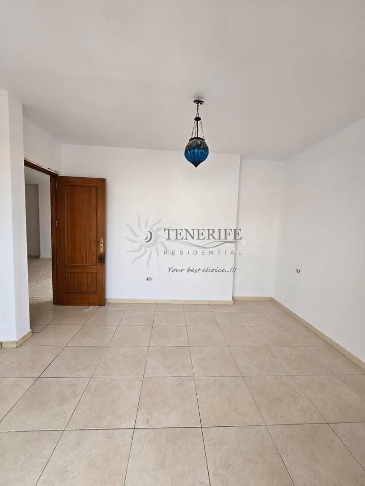 2 bedroom Flat for sale in Los Abrigos - € 230,000 (Ref: 9827700)