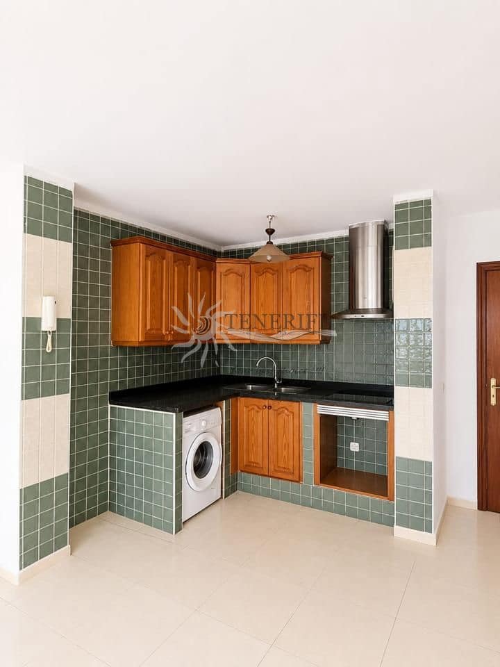2 bedroom Flat for sale in Los Abrigos - € 230,000 (Ref: 9827700)