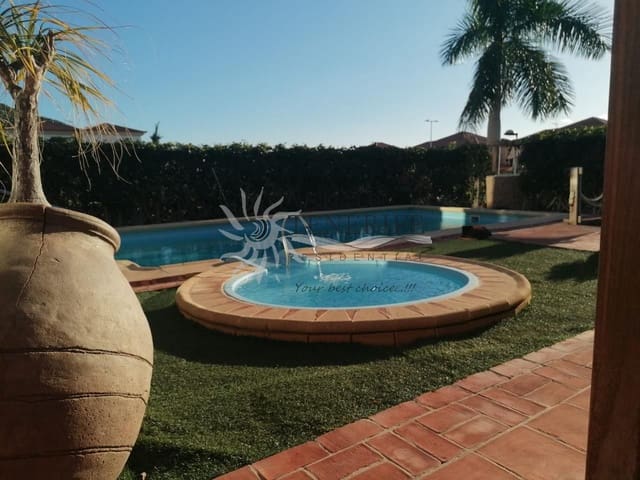 4 camera da letto Villa in vendita in El Madroñal, Adeje con piscina garage - 3.150.000 € (Rif: 9841965)