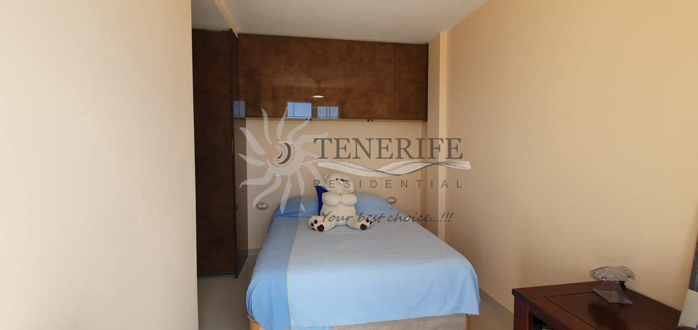 3 bedroom Villa for sale in Costa Adeje with pool garage - € 1,600,000 (Ref: 9865961)