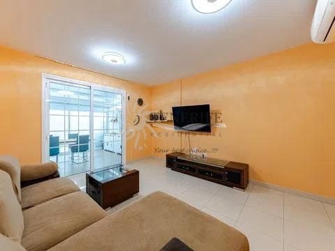 4 sovrum Villa till salu i Casco Urbano, Adeje med garage - 630 000 € (Ref: 9914882)
