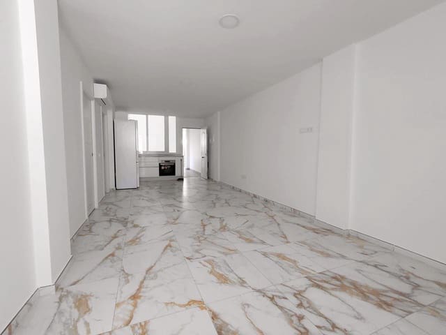 2 slaapkamer Flat te koop in Playa de las Americas, Arona - € 368.000 (Ref: 9944540)