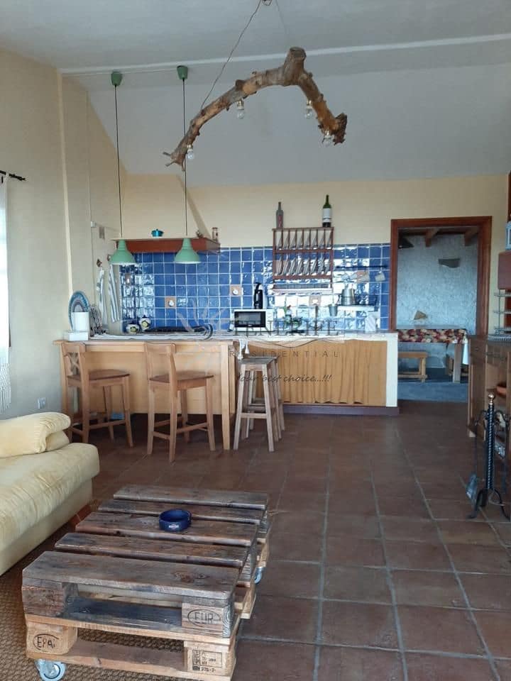 2 sovrum Finca/Hus på landet till salu i Granadilla de Abona med garage - 425 000 € (Ref: 9944735)