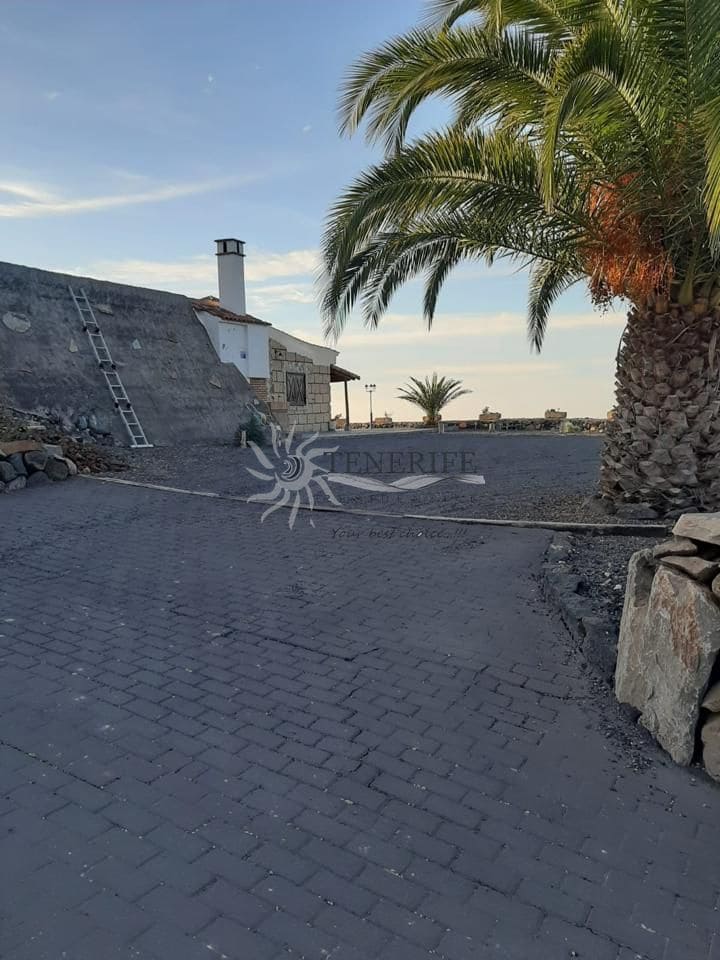 2 sovrum Finca/Hus på landet till salu i Granadilla de Abona med garage - 425 000 € (Ref: 9944735)