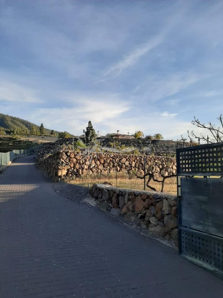 2 sovrum Finca/Hus på landet till salu i Granadilla de Abona med garage - 425 000 € (Ref: 9944735)