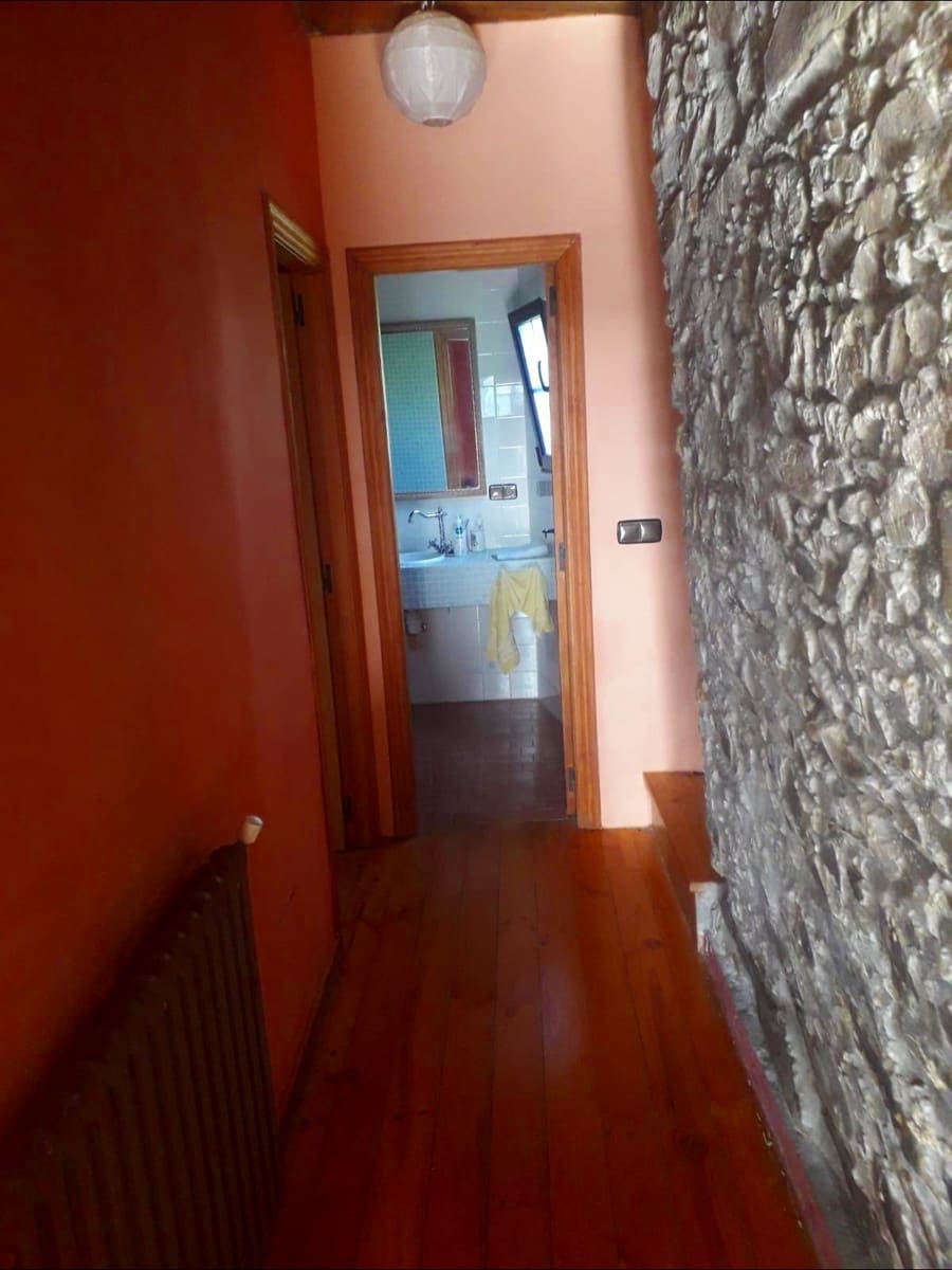 3 chambre Villa/Maison à vendre à Abegondo avec garage - 375 000 € (Ref: 9502745)