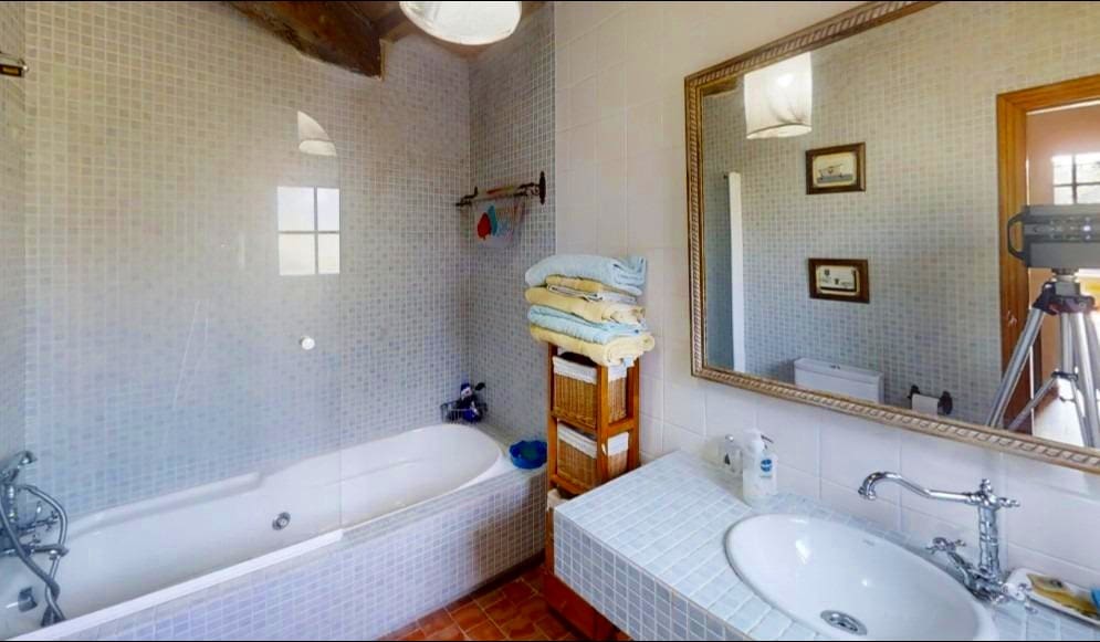 3 chambre Villa/Maison à vendre à Abegondo avec garage - 375 000 € (Ref: 9502745)