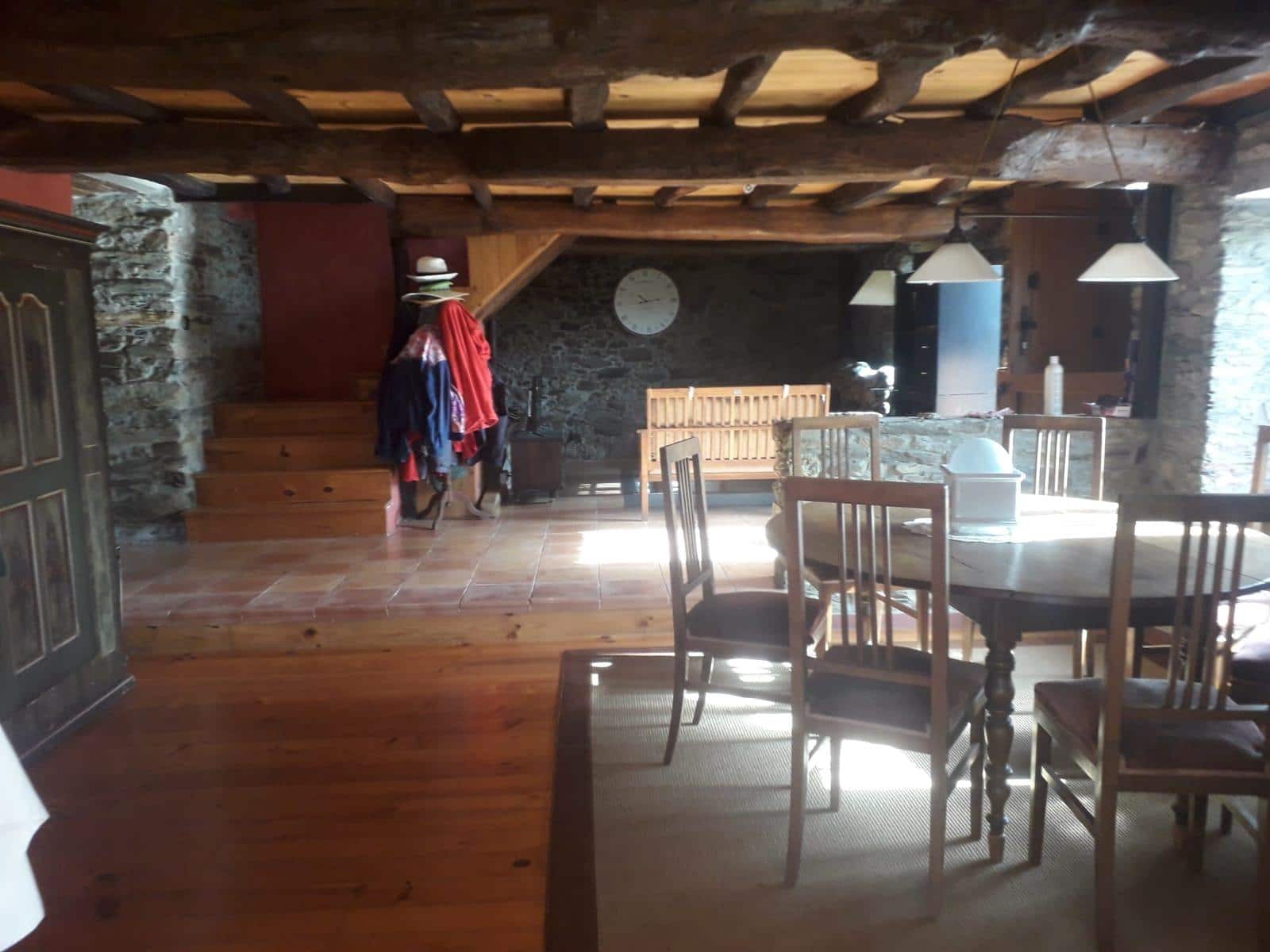 3 chambre Villa/Maison à vendre à Abegondo avec garage - 375 000 € (Ref: 9502745)