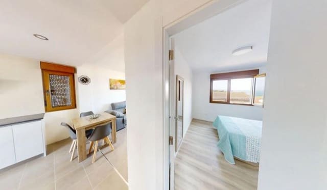 2 bedroom Flat for sale in Palmeira, Ribeira with garage - € 130,000 (Ref: 9502750)