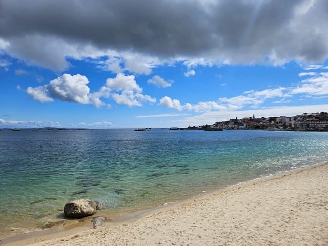 2 bedroom Flat for sale in Palmeira, Ribeira with garage - € 130,000 (Ref: 9502750)