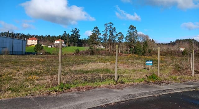Undeveloped Land for sale in Cerceda - € 1,075,000 (Ref: 9502753)