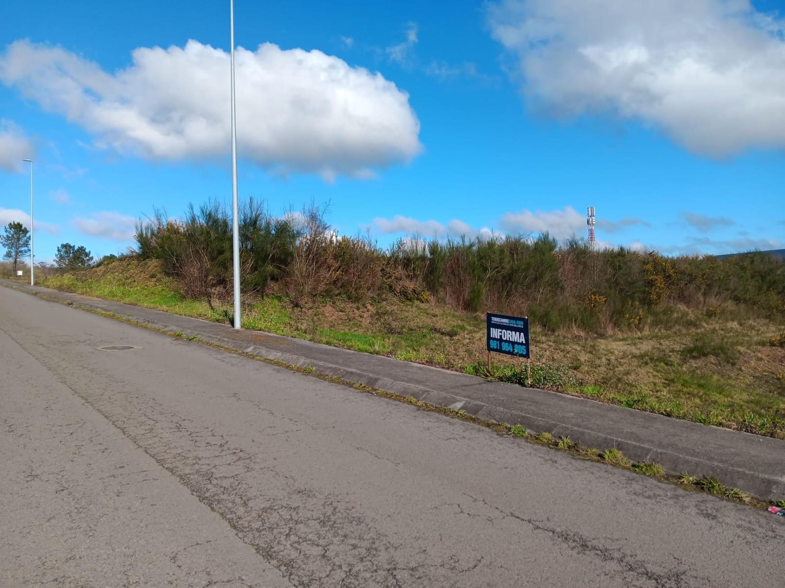 Rakentamaton maa myytävänä paikassa Cerceda - 290 000 € (Ref: 9502755)