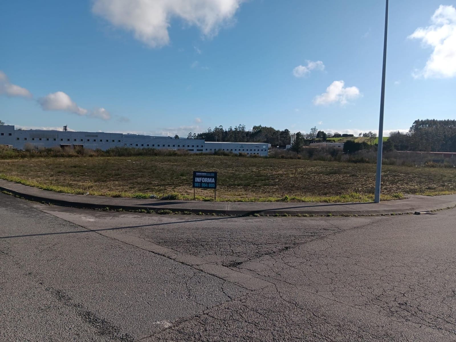 Rakentamaton maa myytävänä paikassa Cerceda - 290 000 € (Ref: 9502755)