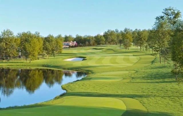 Solar/Parcela en Oleiros en venta - 320.000 € (Ref: 9502762)