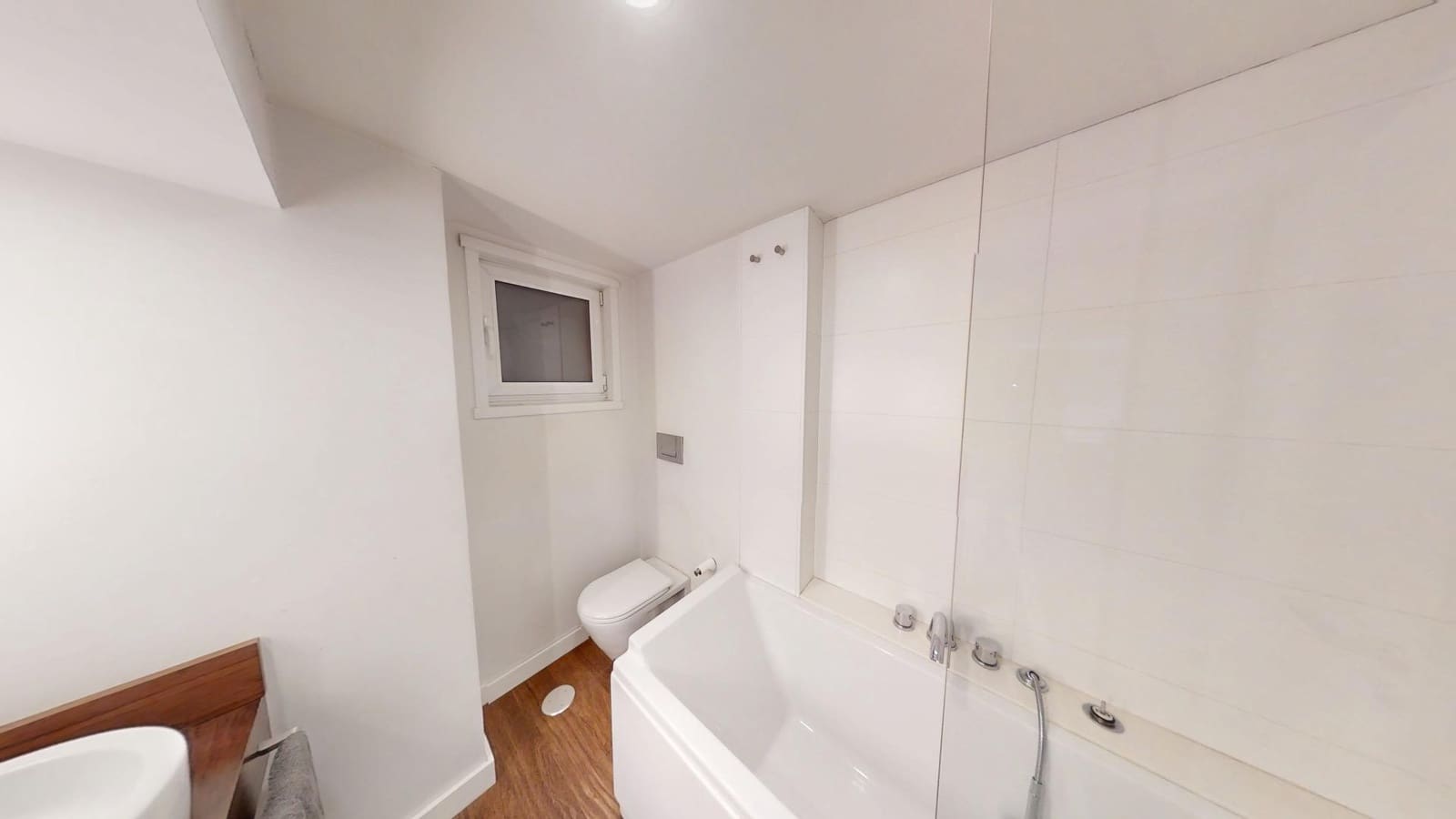 3 bedroom Flat for sale in A Coruna city with garage - € 1,150,000 (Ref: 9502766)