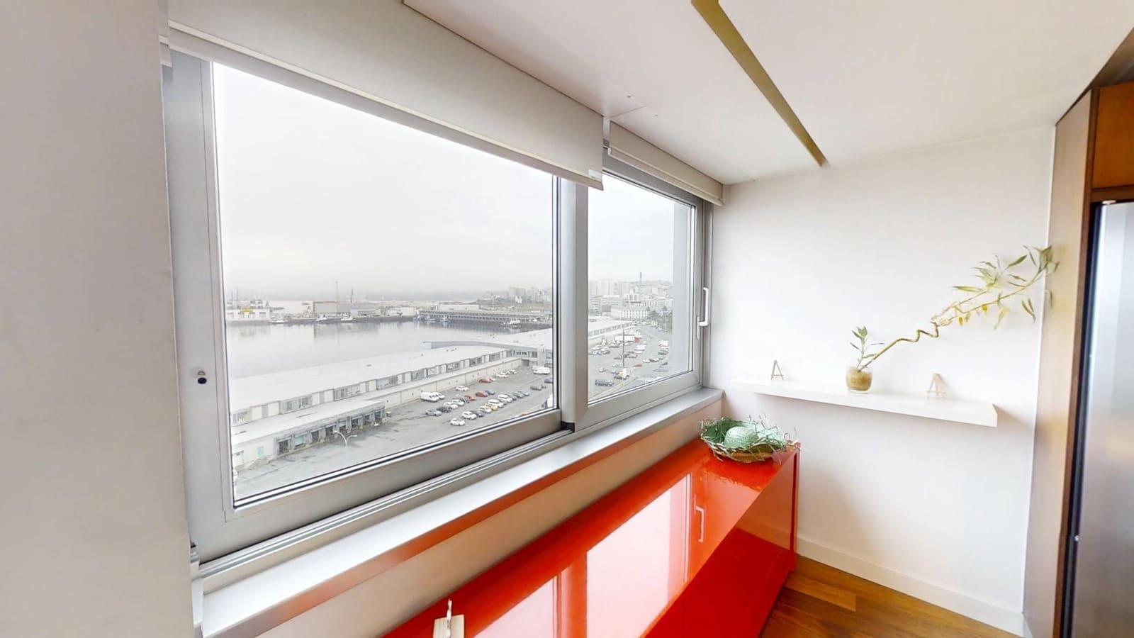 3 bedroom Flat for sale in A Coruna city with garage - € 1,150,000 (Ref: 9502766)