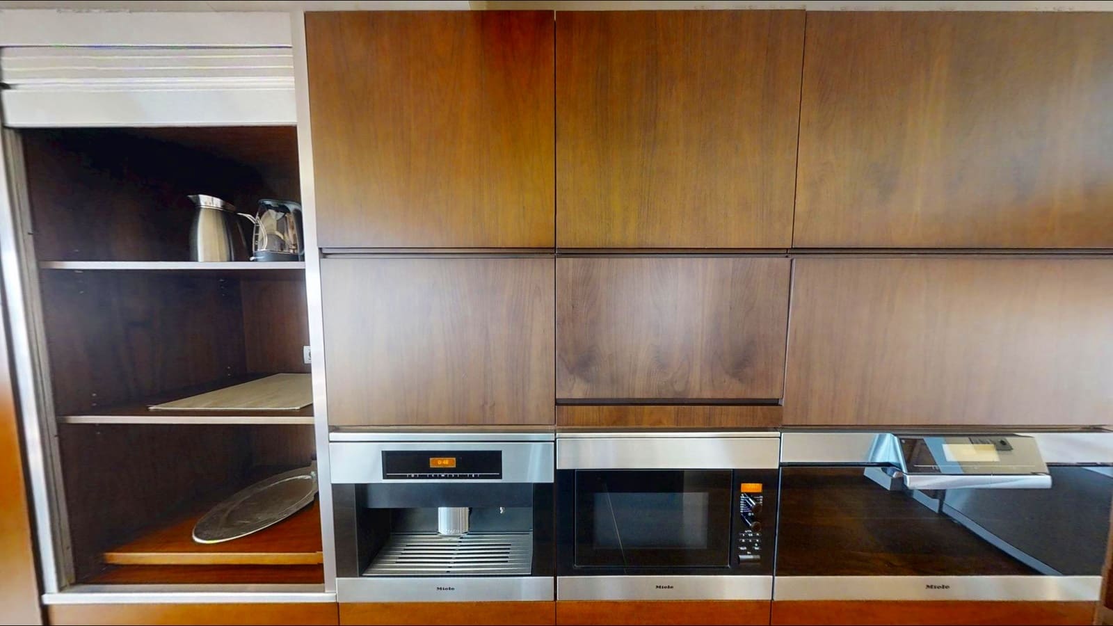 3 bedroom Flat for sale in A Coruna city with garage - € 1,150,000 (Ref: 9502766)