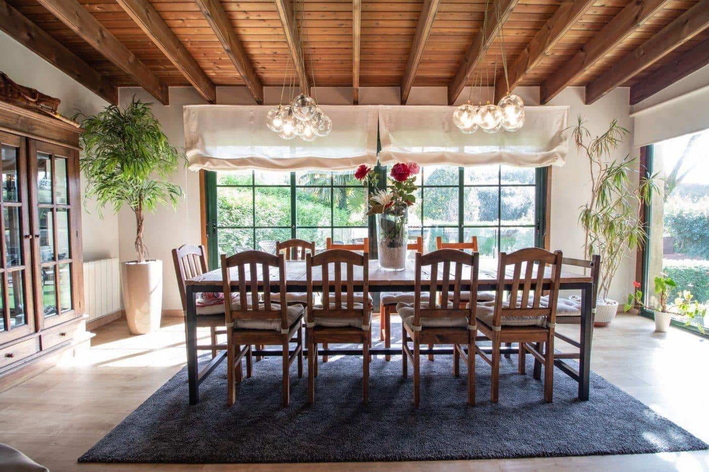 4 makuuhuone Huvila myytävänä paikassa Santiago de Compostela mukana uima-altaan 
autotalli - 588 000 € (Ref: 9502772)