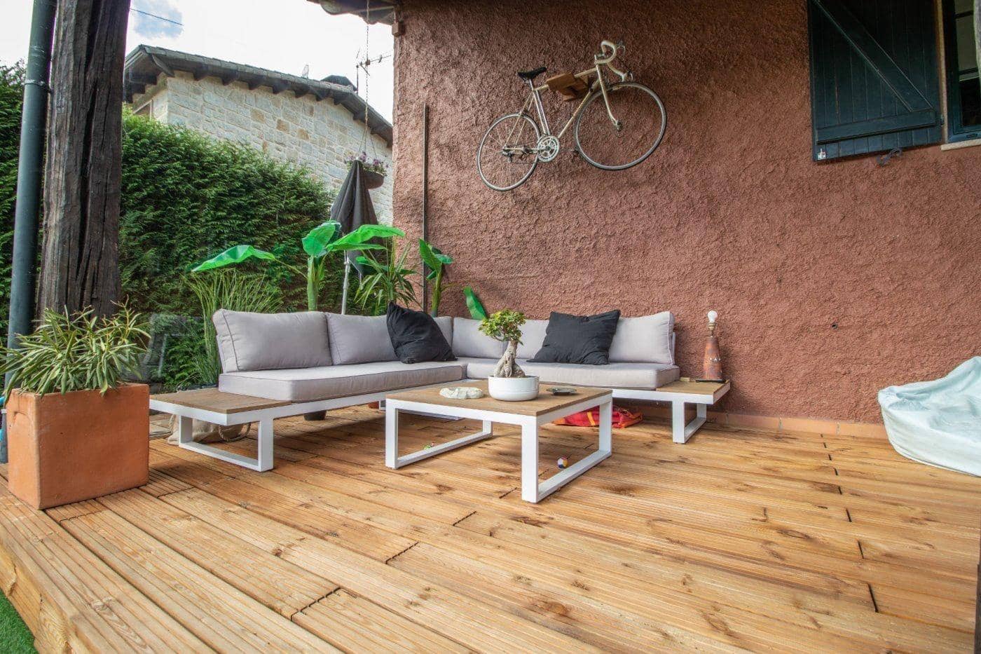 4 makuuhuone Huvila myytävänä paikassa Santiago de Compostela mukana uima-altaan 
autotalli - 588 000 € (Ref: 9502772)