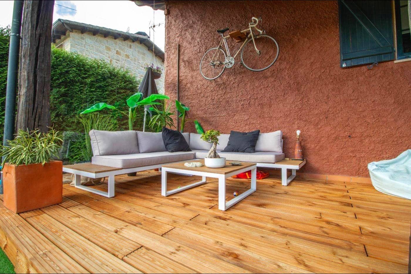 4 quarto Moradia para venda em Santiago de Compostela com piscina garagem - 588 000 € (Ref: 9502772)