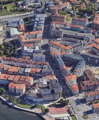 Kaupallinen vuokrattavana paikassa Cambre - 4 500 € (Ref: 9502773)