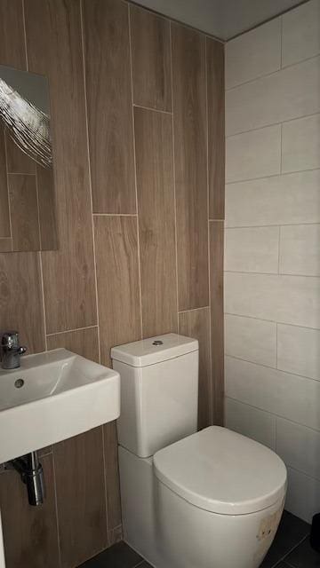 Kommersiell att hyra i A Coruna stad - 800 € (Ref: 9502774)