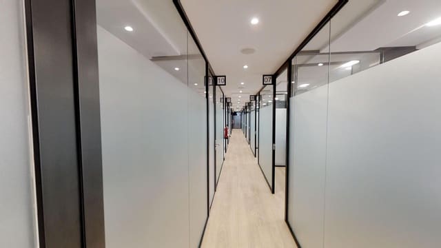 Office for rent in Cambre - € 600 (Ref: 9502783)