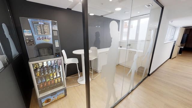 Office for rent in Cambre - € 600 (Ref: 9502783)