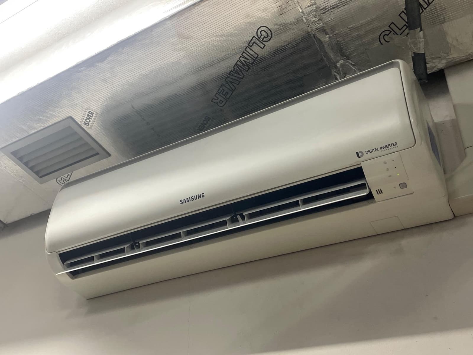 Office for rent in Perillo with garage - € 4,000 (Ref: 9527644)