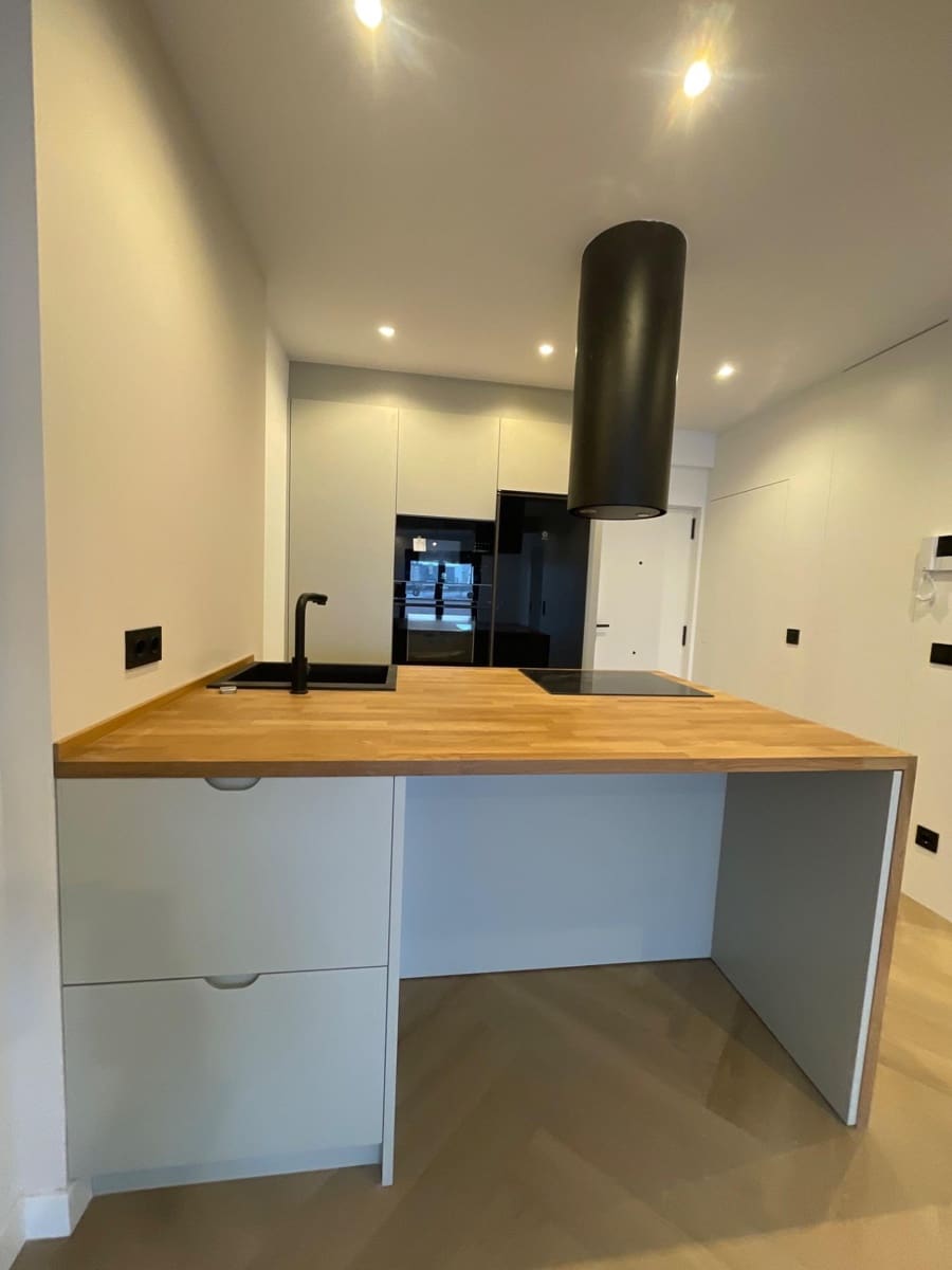 Piso de 2 habitaciones en A Coruña ciudad en venta - 330.000 € (Ref: 9551339)