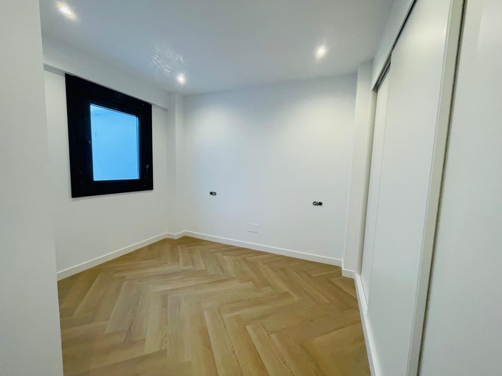 Piso de 2 habitaciones en A Coruña ciudad en venta - 330.000 € (Ref: 9551339)