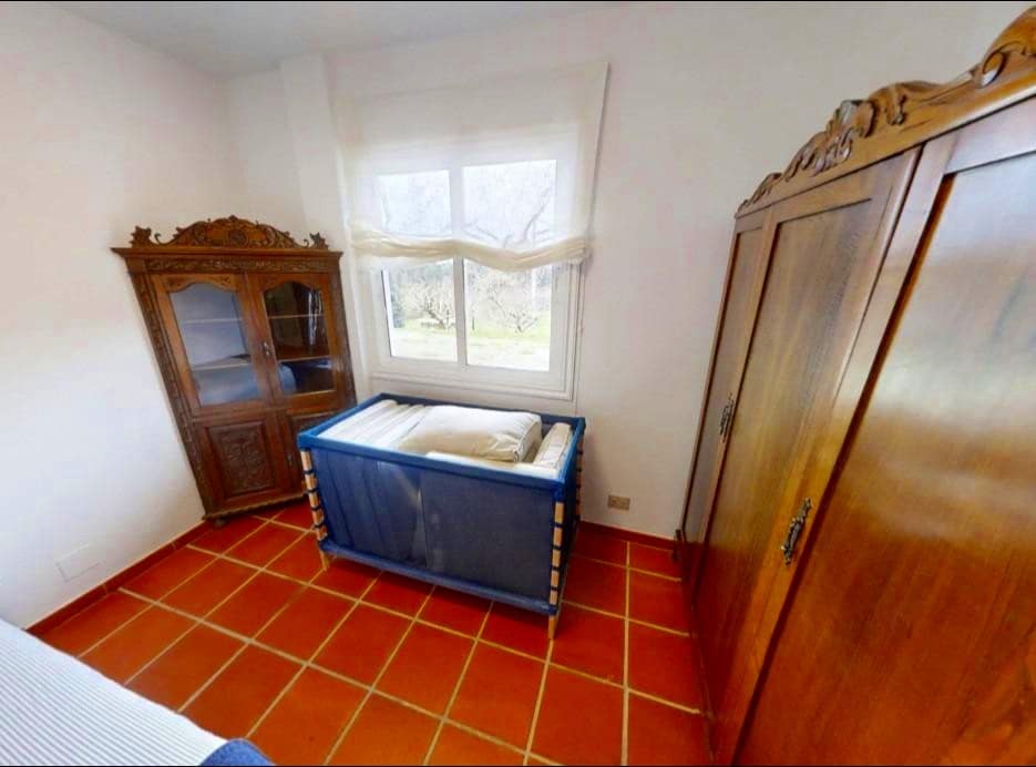 Chalet de 4 habitaciones en Abegondo en venta con piscina - 330.000 € (Ref: 9611492)