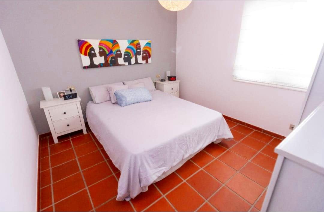 4 bedroom Villa for sale in Abegondo with pool - € 330,000 (Ref: 9611492)