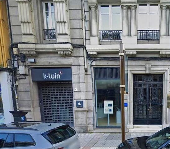 Commercieel te huur in A Coruña stad - € 6.000 (Ref: 9637520)