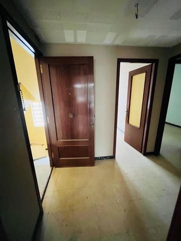 4 soverom Leilighet til salgs i Ferrol - € 63 000 (Ref: 9659377)