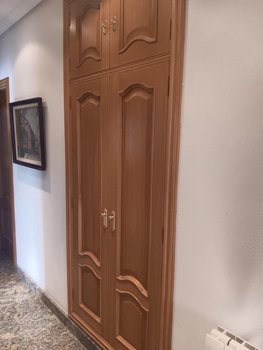 7 bedroom Villa for sale in A Coruna city with garage - € 675,000 (Ref: 9677436)