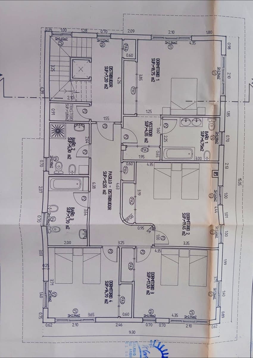 7 bedroom Villa for sale in A Coruna city with garage - € 675,000 (Ref: 9677436)