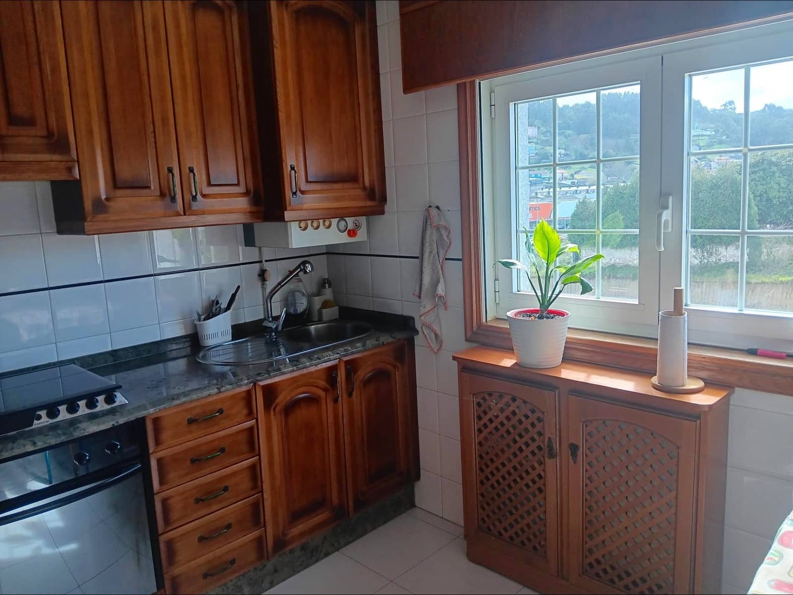7 bedroom Villa for sale in A Coruna city with garage - € 675,000 (Ref: 9677436)