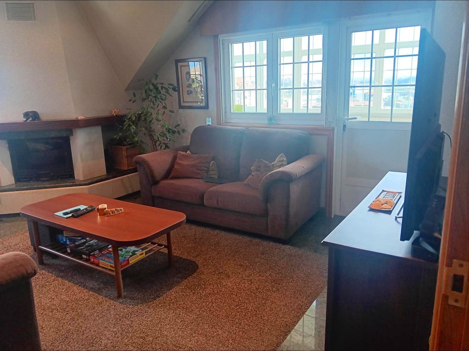 7 bedroom Villa for sale in A Coruna city with garage - € 675,000 (Ref: 9677436)